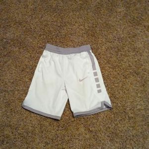 Youth Nike Elete shorts